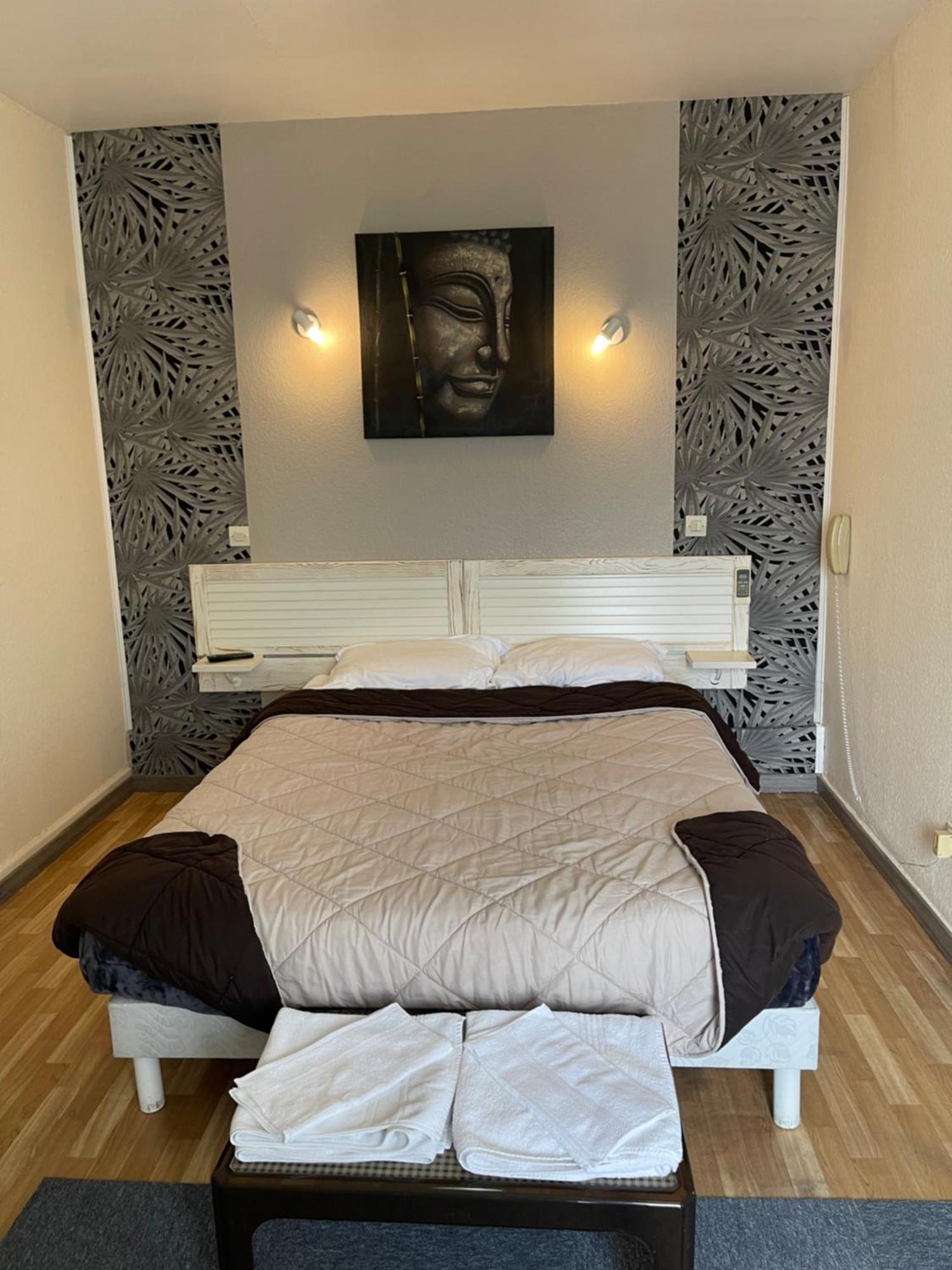 Hotel Auberge Des Charmilles Sainte-Soulle Δωμάτιο φωτογραφία