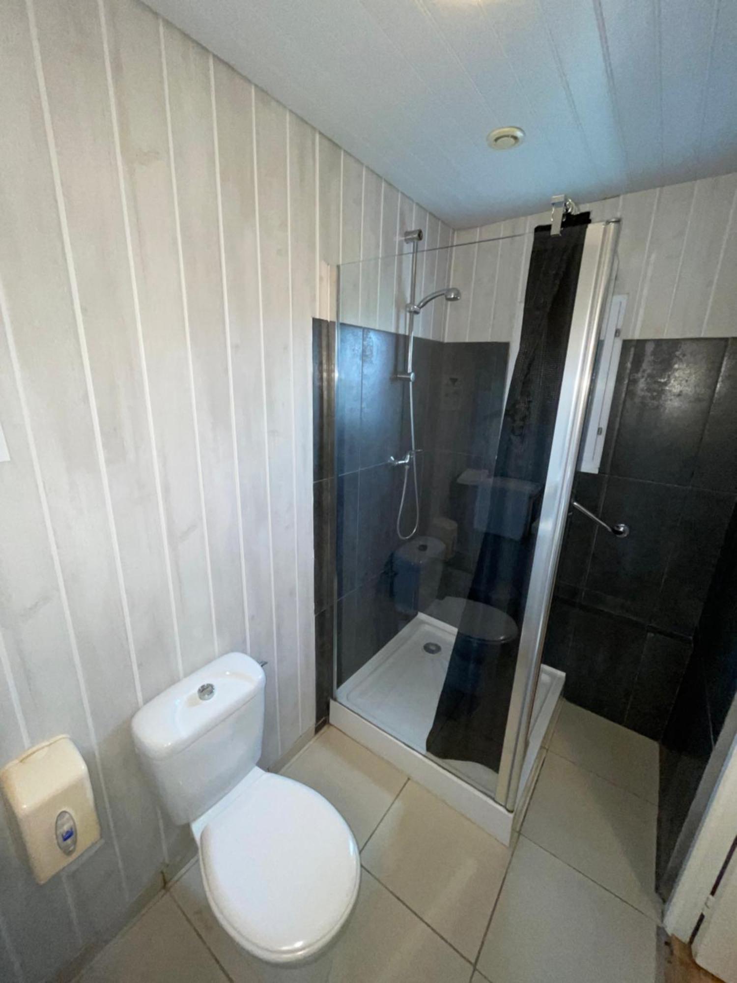 Hotel Auberge Des Charmilles Sainte-Soulle Δωμάτιο φωτογραφία